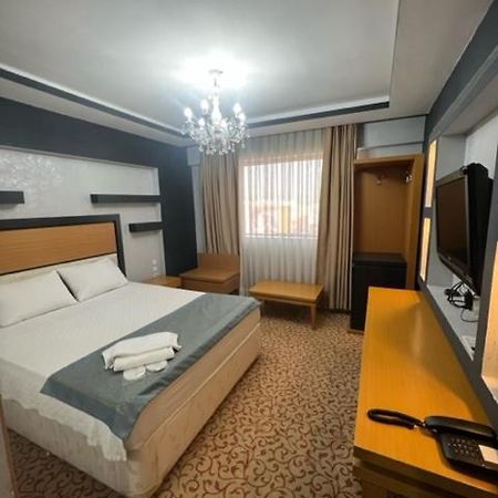 Uenaten Otel ガジエミル（イズミル） エクステリア 写真